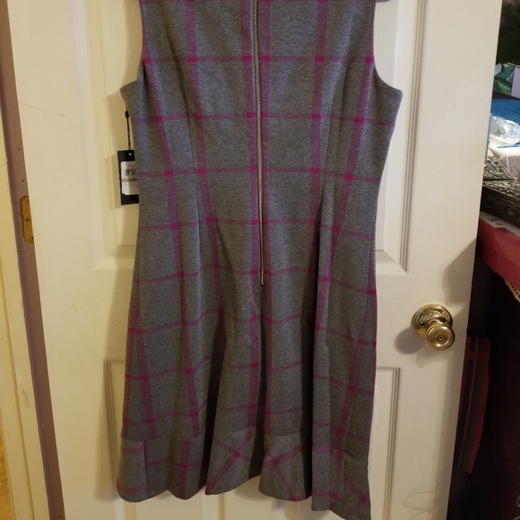 Tommy Hilfiger Windowpane Print flounce hem Dress - Picture 6 of 7